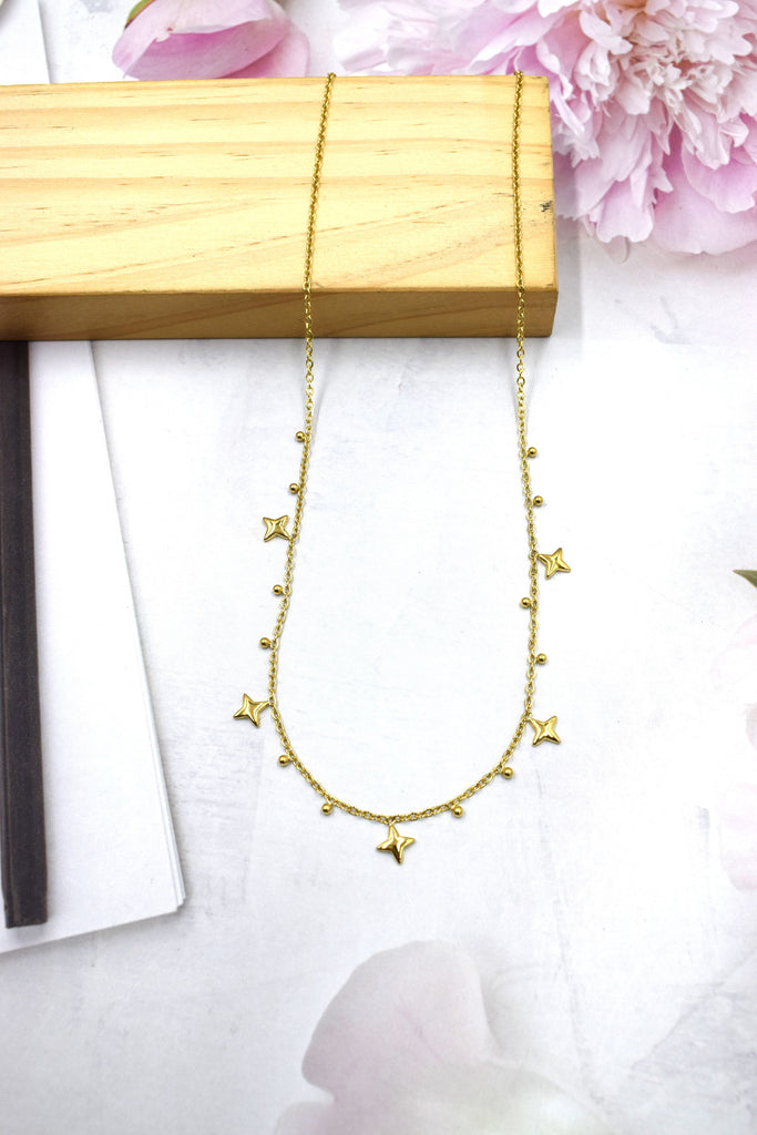 Women's French Fashion Necklaces Online - Bellite