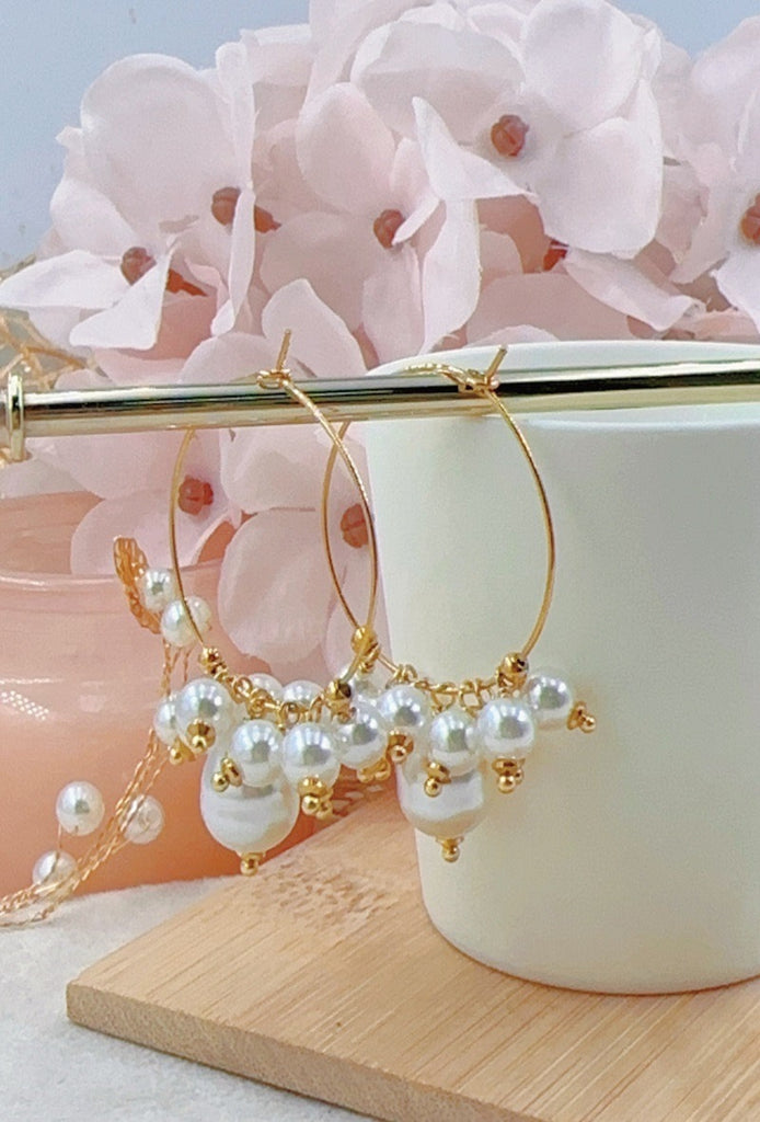 Women's French Fashion Earrings Online - Bellite