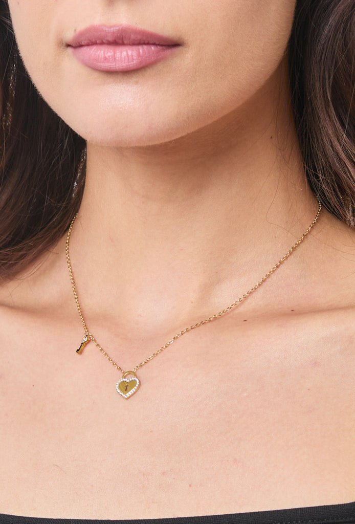 Women's French Fashion Necklaces Online - Bellite
