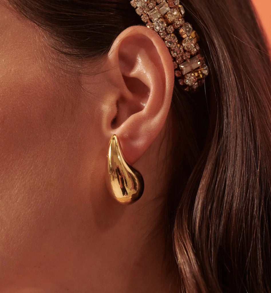 Women's French Fashion Earrings Online - Bellite