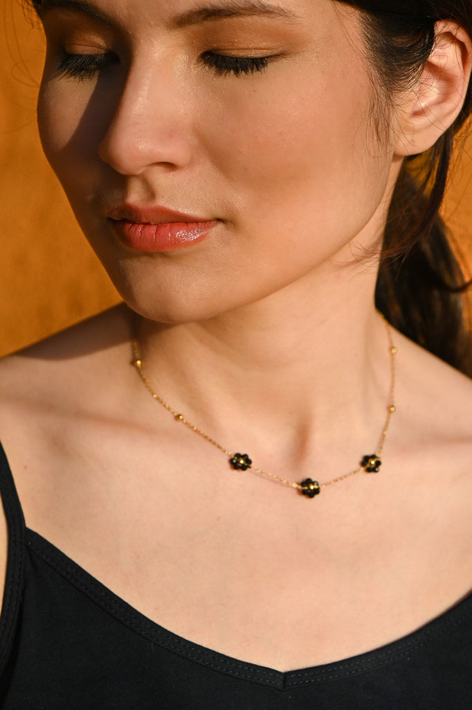 women's french fashion necklaces online
